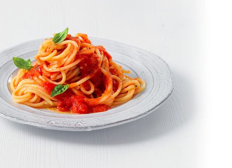 Spaghetti al Pomodoro e Basilco